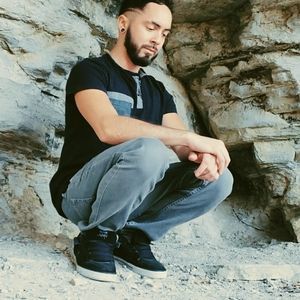 Meet your Posher, Jay